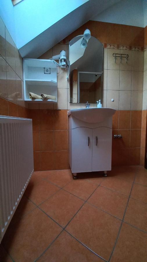 Nefelejcs Fagyizó és Apartmanház Kistolmacs Extérieur photo
